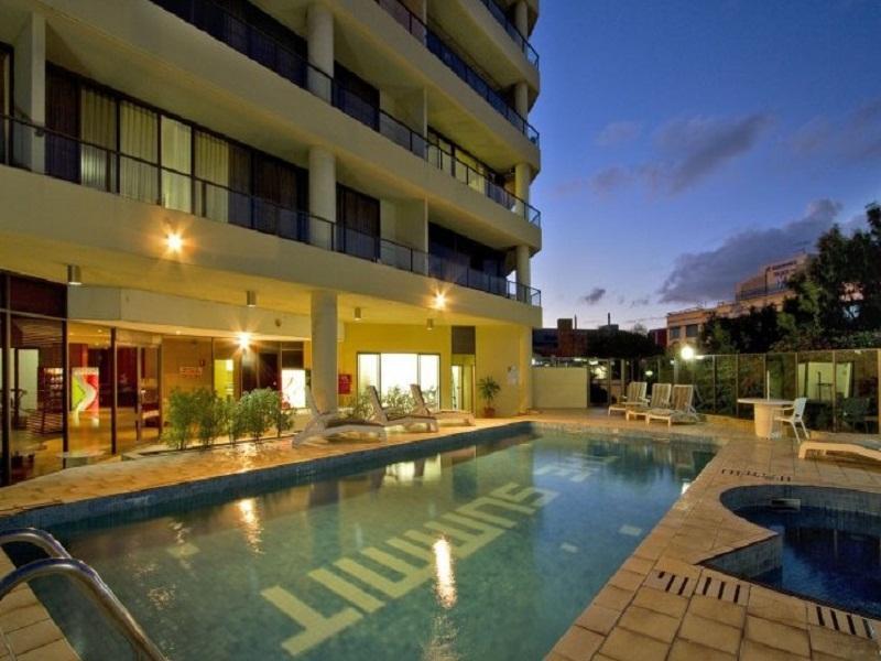 Summit Apartments Brisbane Exterior photo